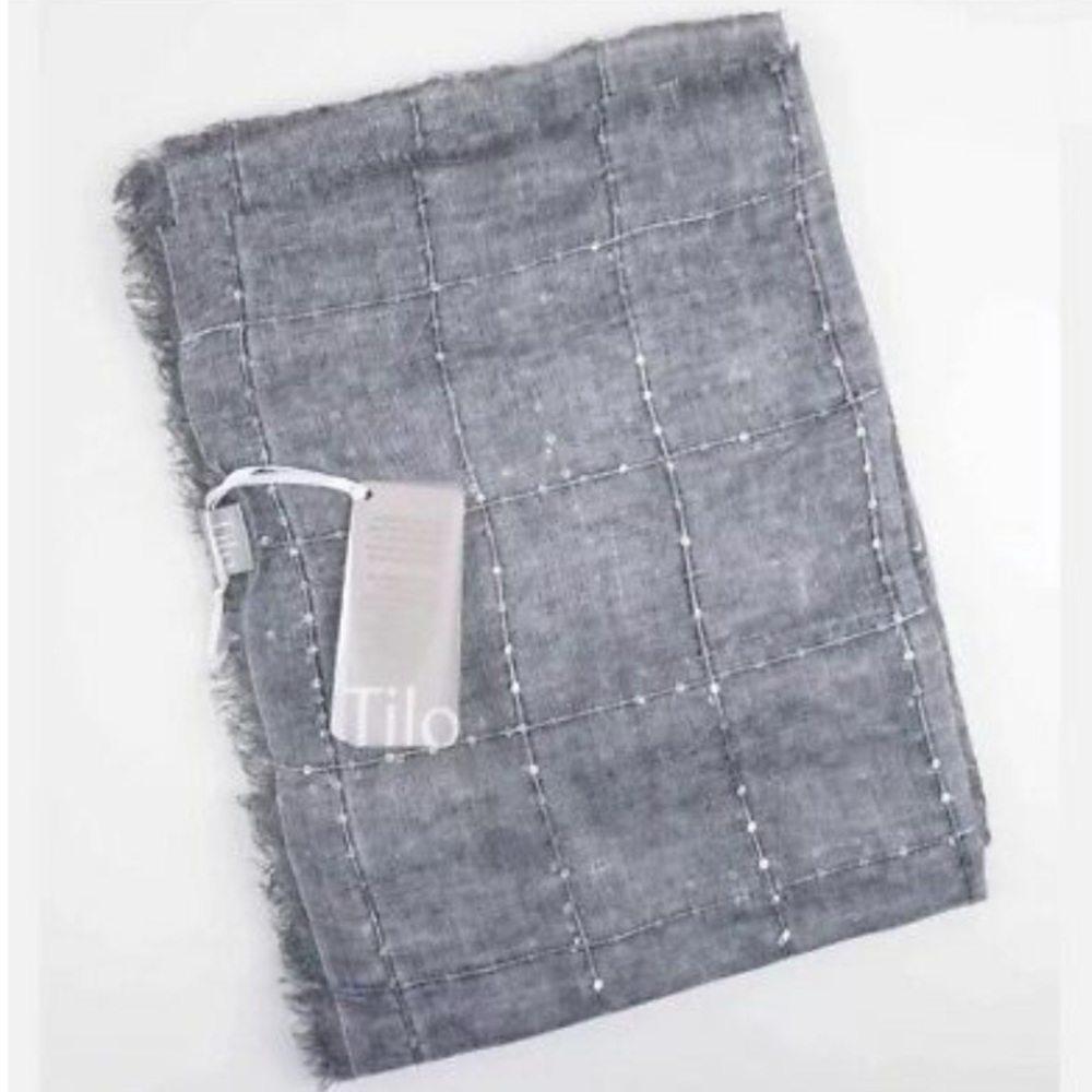 Tilo Twilight Scarf w/Silver Sequins NWT